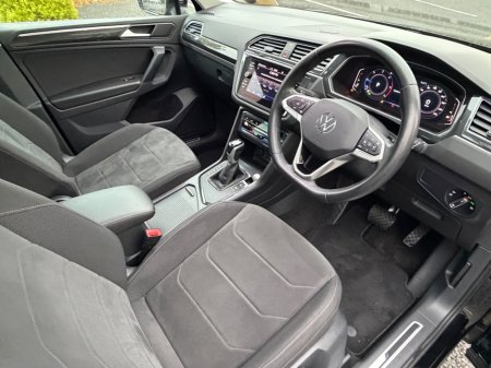 2023 Volkswagen Tiguan - photo 9