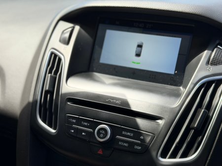 2017 Ford Focus - photo 7