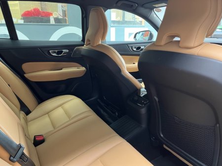2024 Volvo V60 - photo 17