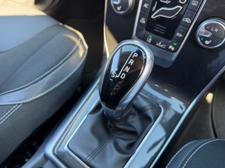 2019 Volvo V40 - photo 26