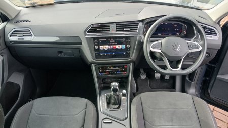 2023 Volkswagen Tiguan - photo 22