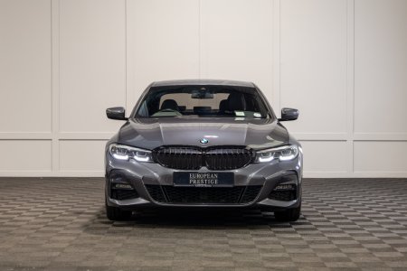 2022 BMW 3-Series - photo 2