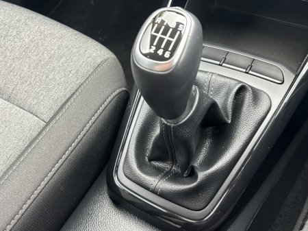 2026 Kia Stonic - photo 12