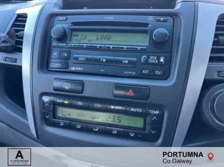 2011 Toyota Hilux - photo 8