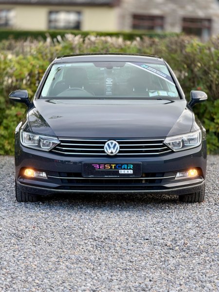2015 Volkswagen Passat - photo 4