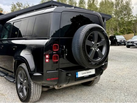 2024 Land Rover Defender - photo 12