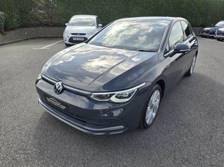 2021 Volkswagen Golf Style
