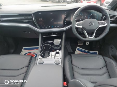 2026 Volkswagen Touareg - photo 16
