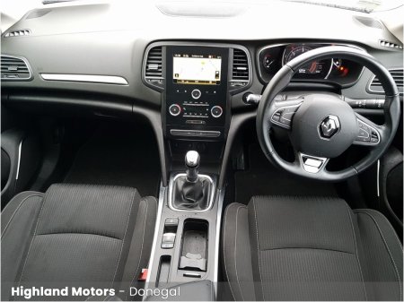2020 Renault Megane - photo 2