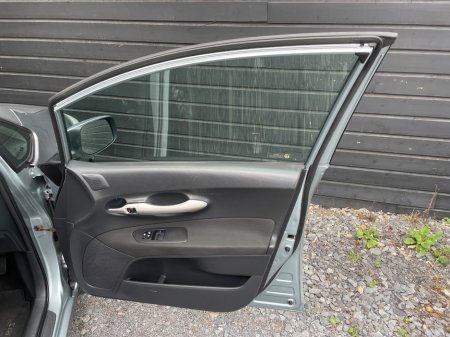 2010 Toyota Auris - photo 14