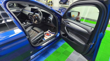 2018 BMW 5-Series - photo 11