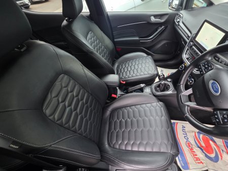 2020 Ford Fiesta - photo 18