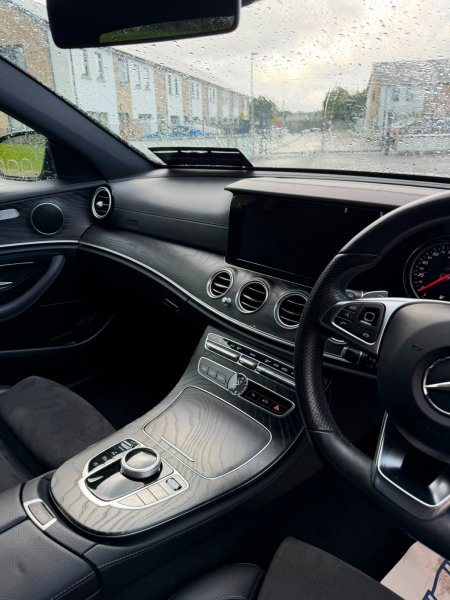 2018 Mercedes-Benz E-Class - photo 4