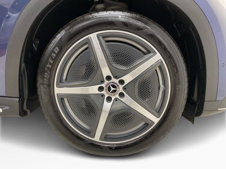 2025 Mercedes-Benz EQE - photo 7