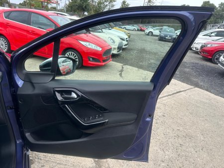 2016 Peugeot 208 - photo 10