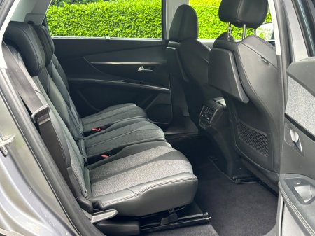 2020 Peugeot 5008 - photo 19
