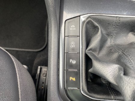 2021 Volkswagen Tiguan - photo 36