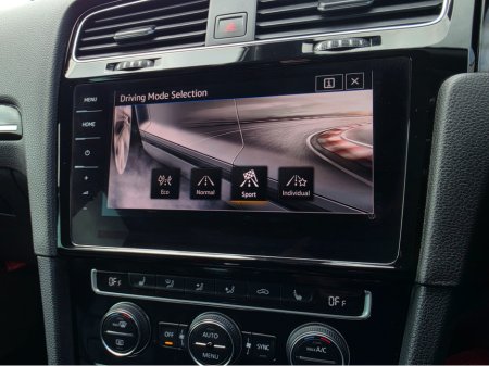 2019 Volkswagen Golf - photo 19