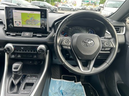 2019 Toyota RAV4 - photo 8