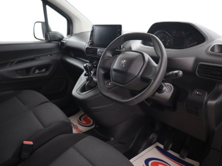 2023 Peugeot Partner - photo 9