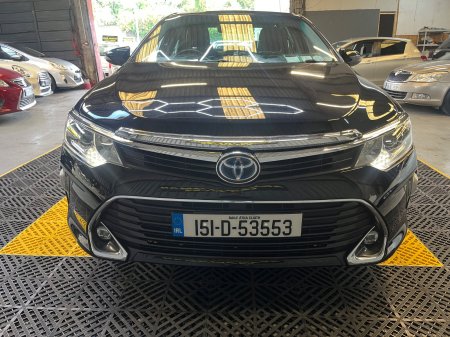 2015 Toyota Camry - photo 3