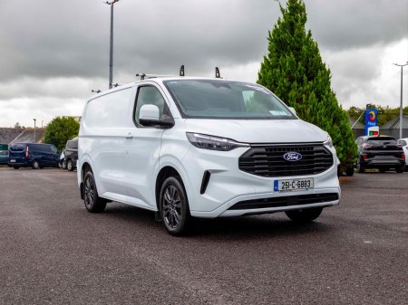 2025 Ford Transit Custom - photo 11