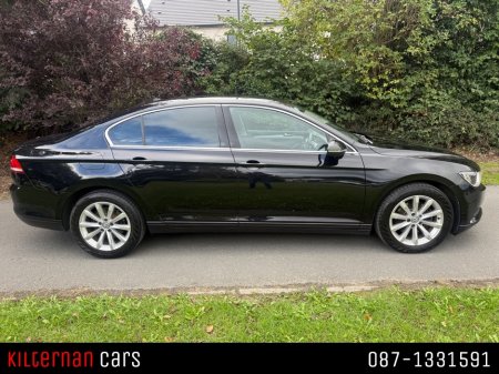 2019 Volkswagen Passat - photo 2
