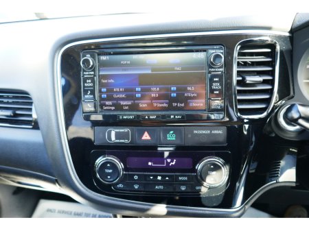 2017 Mitsubishi Outlander - photo 23