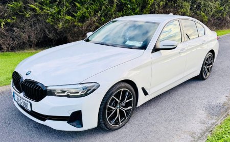 2021 BMW 5-Series - photo 3