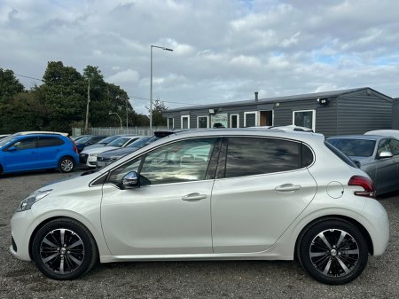2017 Peugeot 208 - photo 7