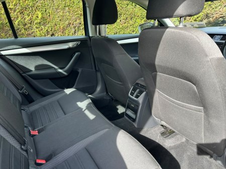 2017 Skoda Octavia - photo 22