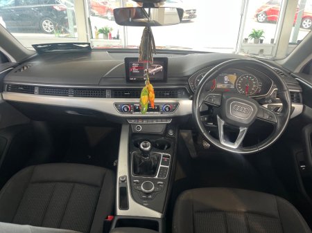 2017 Audi A4 - photo 12