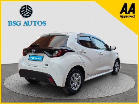 2020 Toyota Yaris - photo 8
