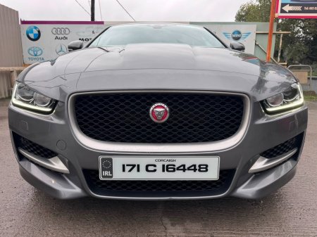 2017 Jaguar XE - photo 5