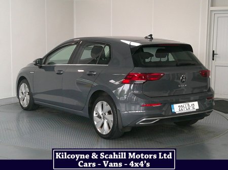2022 Volkswagen Golf - photo 5