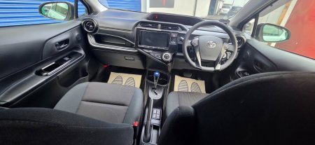 2017 Toyota Aqua - photo 7
