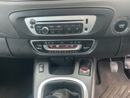 2016 Renault Grand Scenic - photo 18