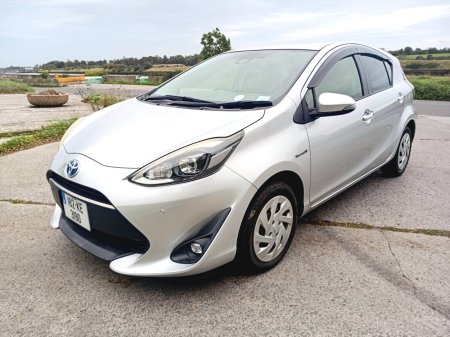 2018 Toyota Aqua - photo 3