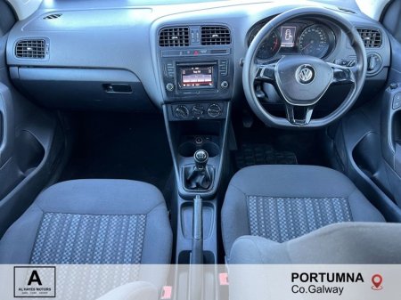 2015 Volkswagen Polo - photo 2