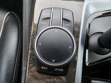 2017 BMW 5-Series - photo 35