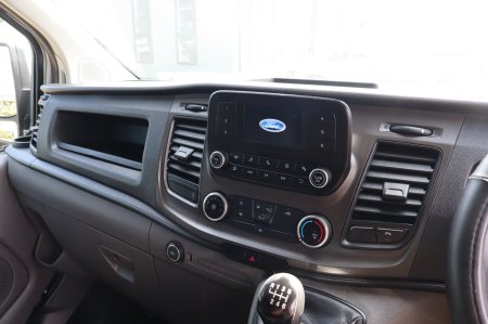 2020 Ford Transit - photo 9