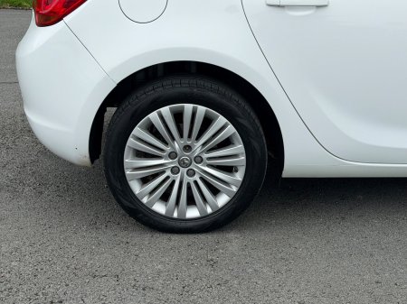 2015 Vauxhall Astra - photo 9