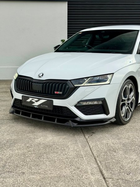 2022 Skoda Octavia - photo 6