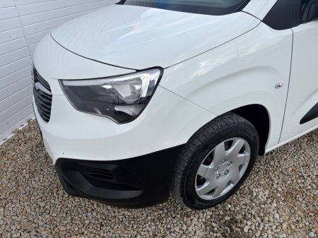 2022 Opel Combo - photo 9