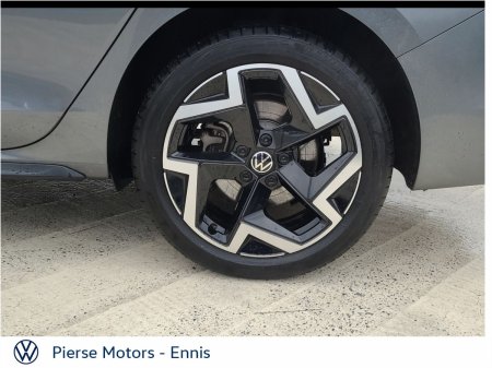 2025 Volkswagen Passat - photo 8