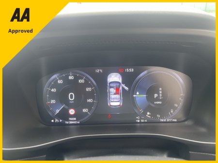 2022 Volvo XC40 - photo 4