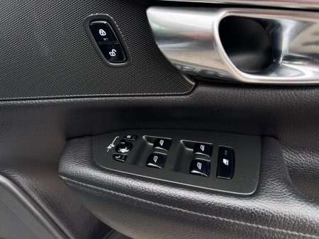 2017 Volvo S90 - photo 31