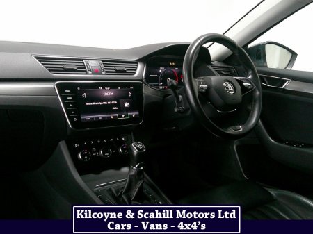2022 Skoda Superb - photo 16