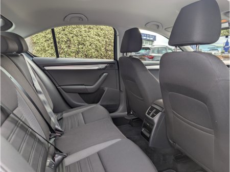 2020 Skoda Octavia - photo 9