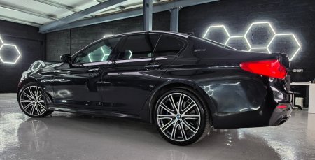 2017 BMW 5-Series - photo 13